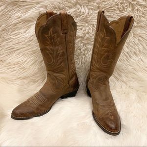 Ariat Women’s Heritage Western Boots